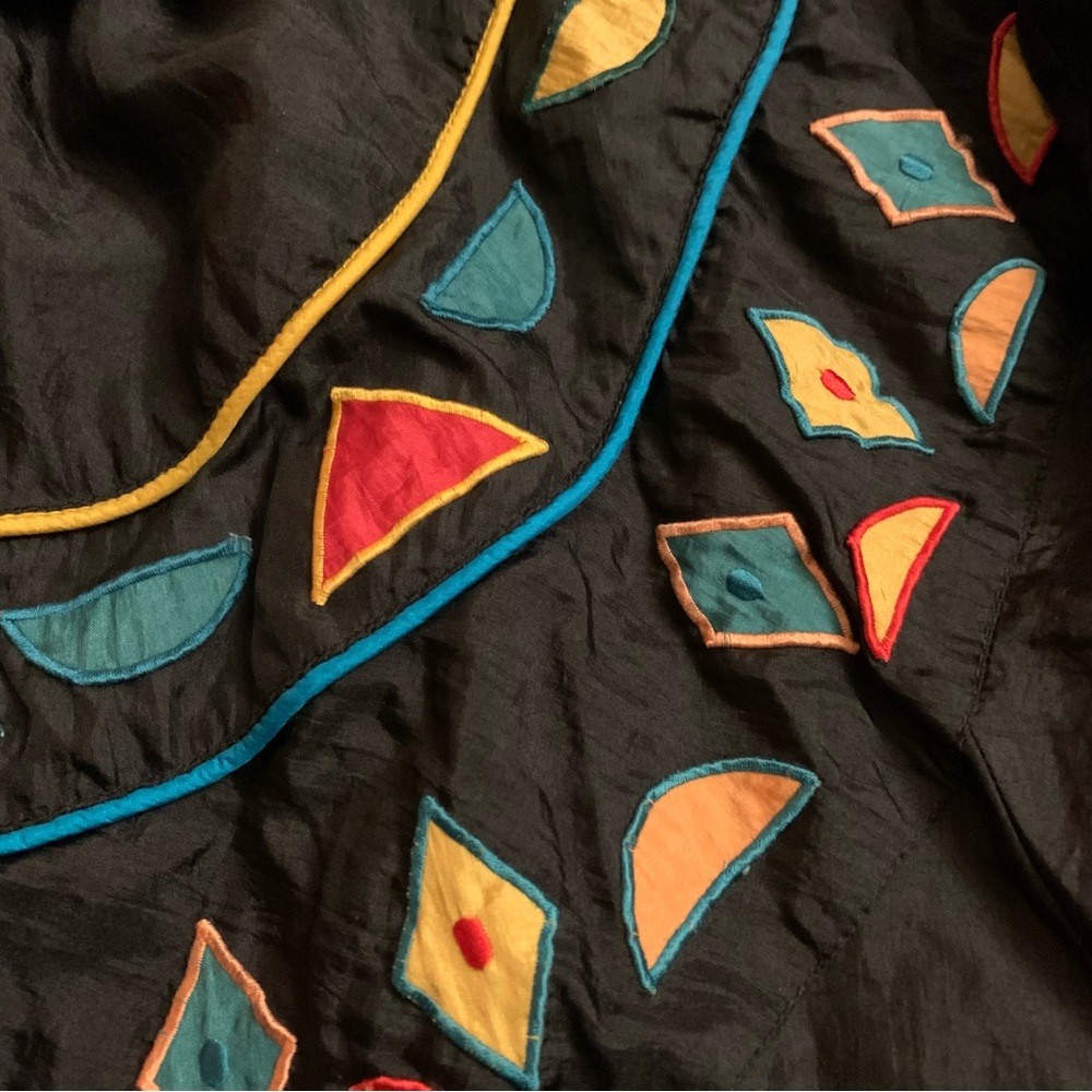 v i n t a g e :: Rad Artsy Vibrant Retro Windbreaker Rain Jacket - Picture 3 of 13